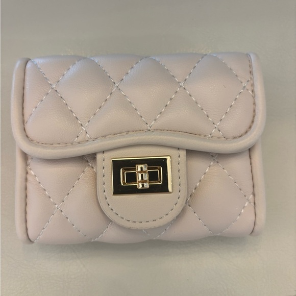 Handbags - Elegant Quilted Cream Credit Card Holder